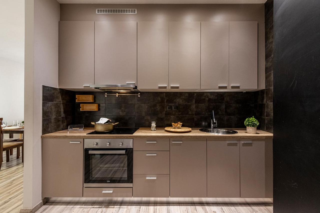 Athenian Boutique Apartments Екстериор снимка