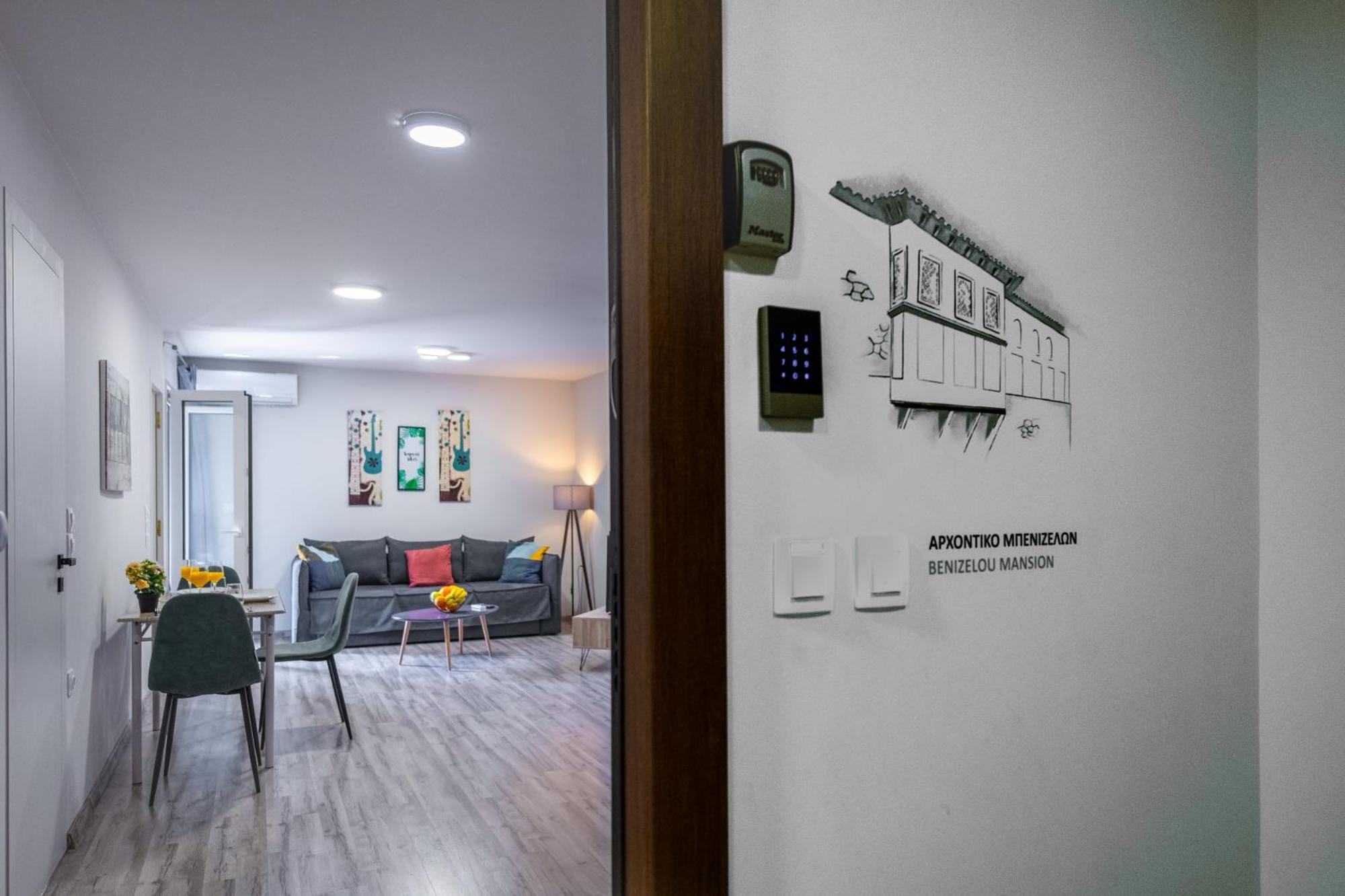 Athenian Boutique Apartments Екстериор снимка